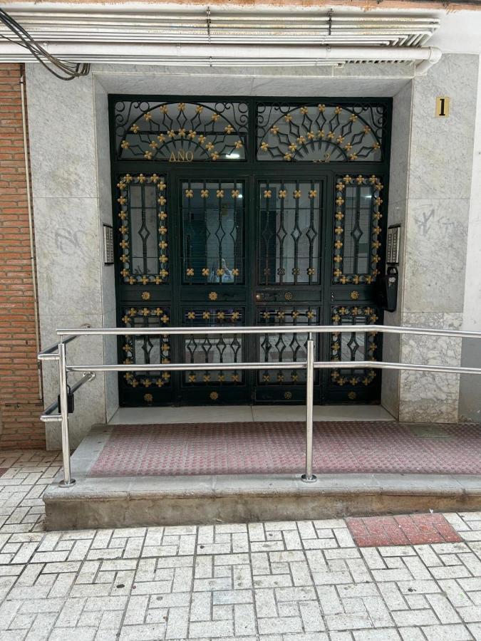 Atico Centro Malaga Centerアパートメント エクステリア 写真